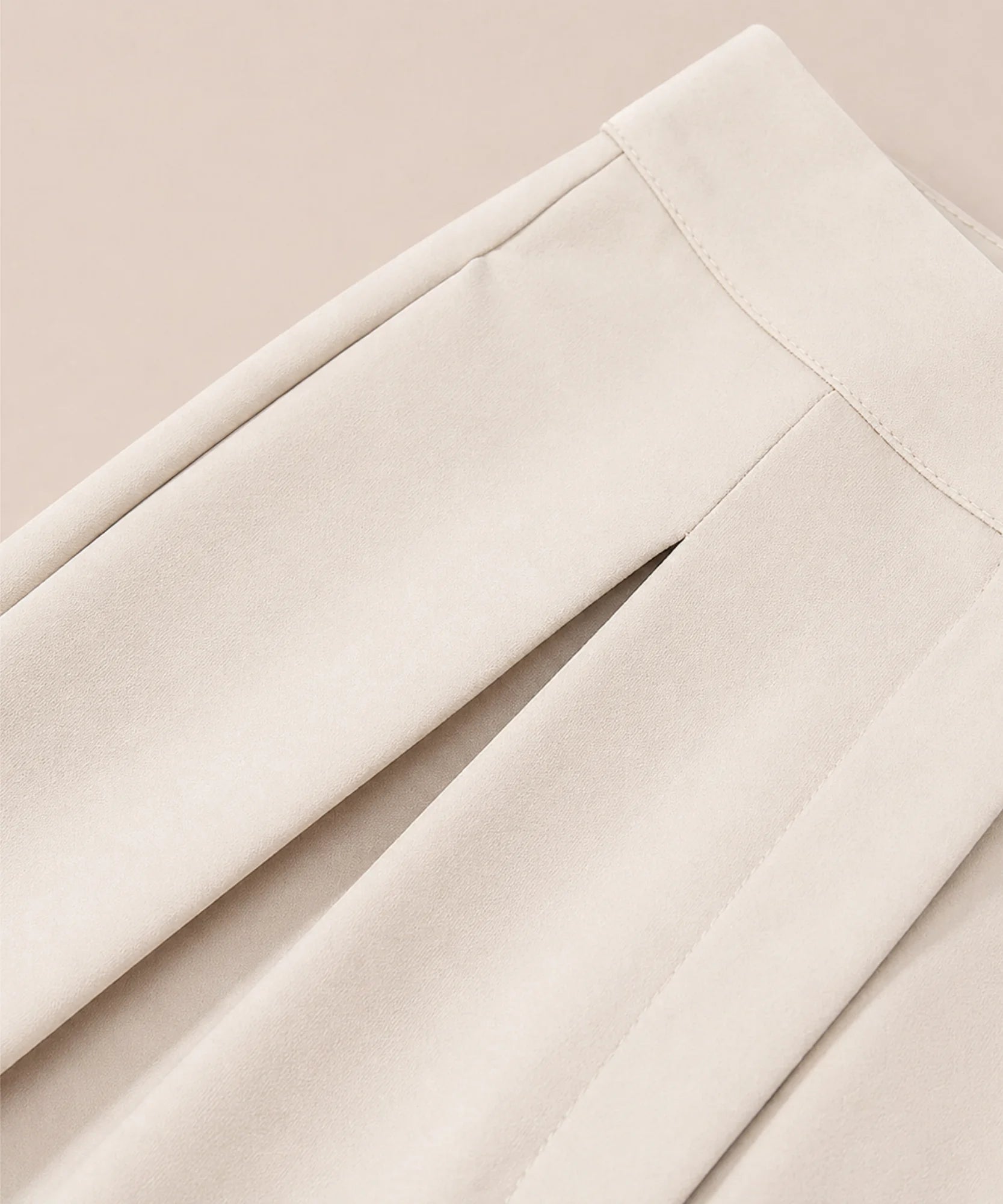 Comprar conjunto alfaiataria feminino colete e calça wide leg cintura alta pregas zíper lateral off-white em promoção ZARA