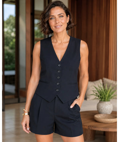Comprar Conjunto Feminino Alfaiataria Colete e Short Linho para looks casuais ou ambiente profissional em promoção ANELLIMN