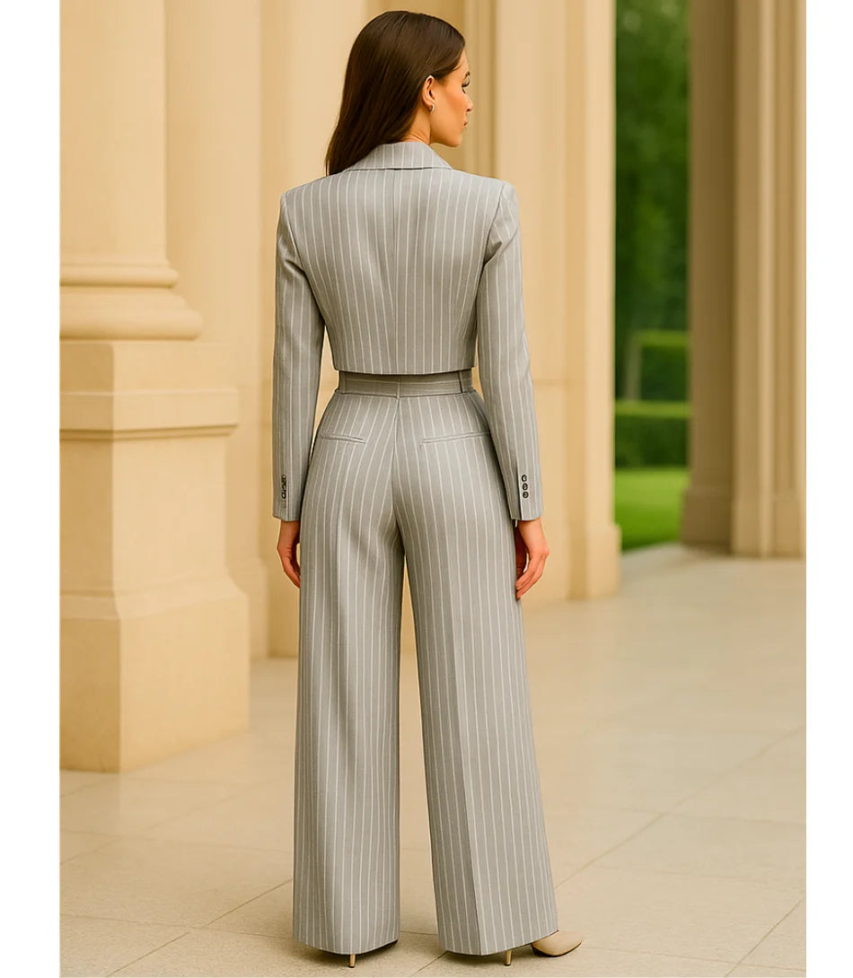 Comprar Conjunto Social Feminino Alfaiataria Risca de Giz Cinza ZARA
