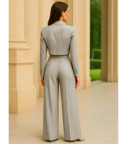 Comprar Conjunto Social Feminino Alfaiataria Risca de Giz Cinza ZARA
