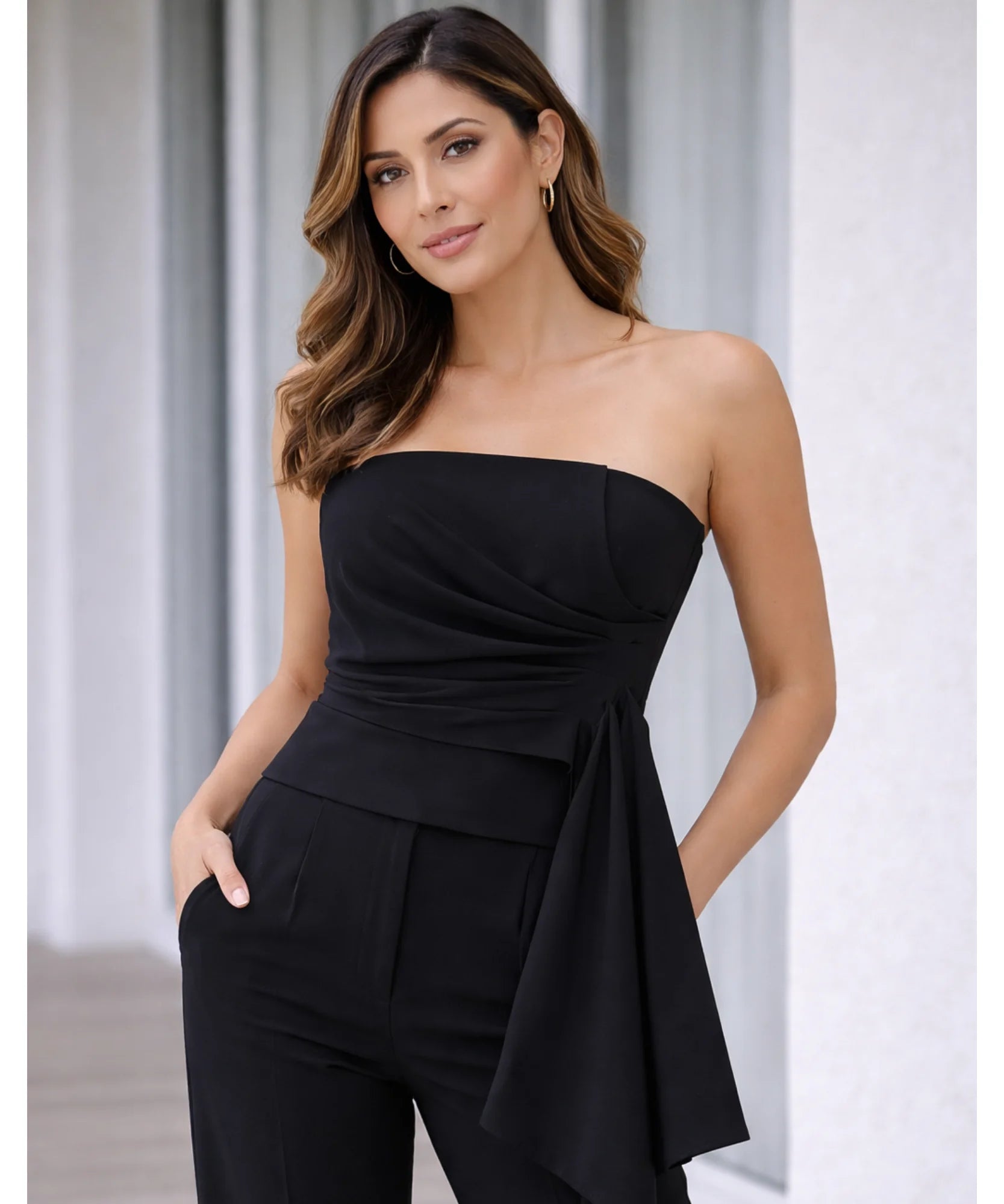 Comprar conjunto alfaiataria feminino elegante com top amarração lateral e calça cintura alta em promoção ZARA