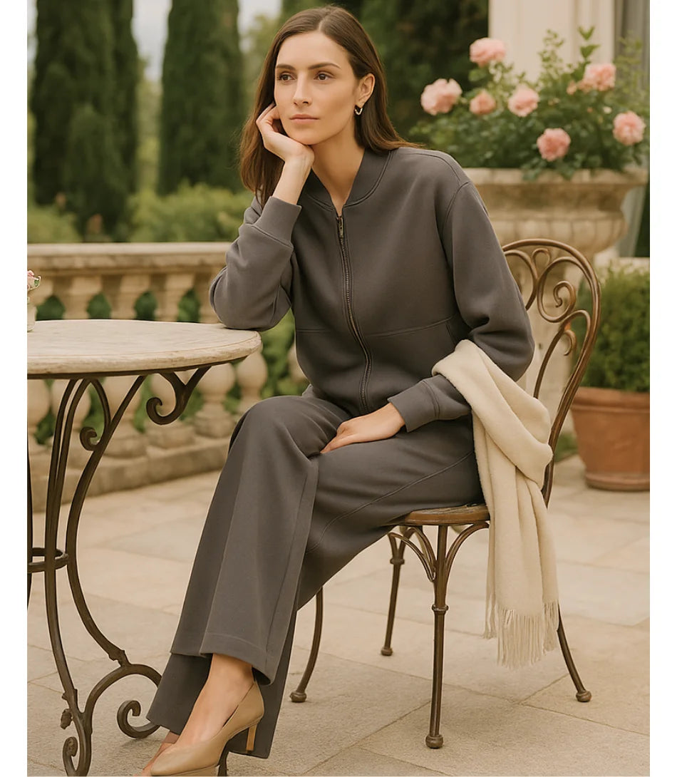 Comprar Conjunto Moletom Feminino com Jaqueta e Calça Larga cinza de algodão grosso peluciado para os dias frios barato  em promoção ZARA

