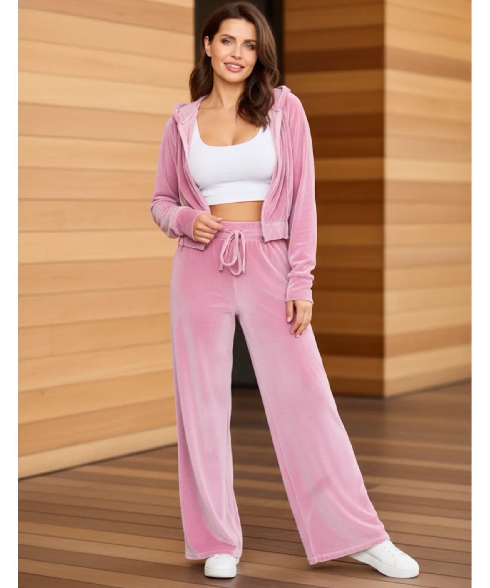 Conjunto moletom feminino veludo com capuz drapeado e calça wide leg. Brilho exclusivo e caimento impecável. Compre agora com frete grátis! ZARA