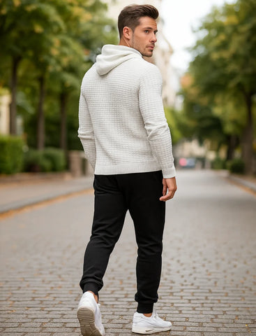 Conjunto moletom masculino com capuz e calça jogger, tecido texturizado premium, modelo moderno slim fit com acabamento flanelado interno.