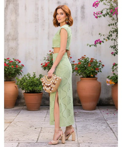 Comprar conjunto saia e cropped feminino laise bordado inglês vazado verde menta elegante festa barato ou em promoção ZARA
