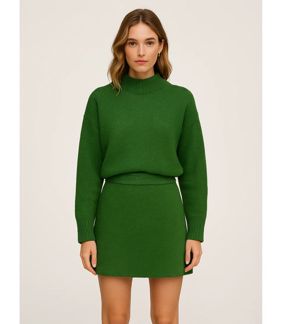 Comprar conjunto tricot feminino verde com saia curta e blusa manga longa elegante confortável para dias frios em promoção ZARA
