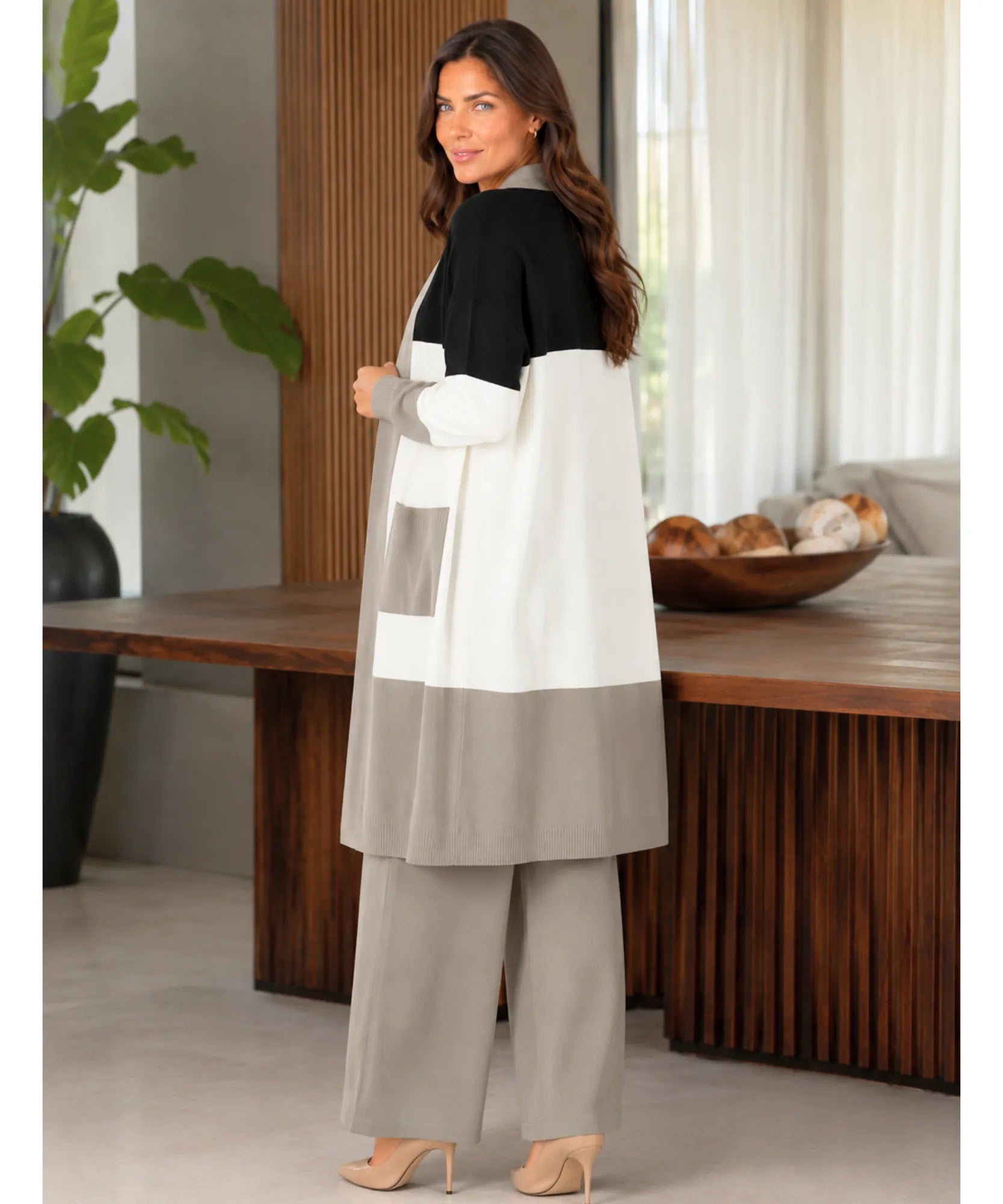 Comprar conjunto tricot feminino calça e blusa com cardigan bege barato Anellimn