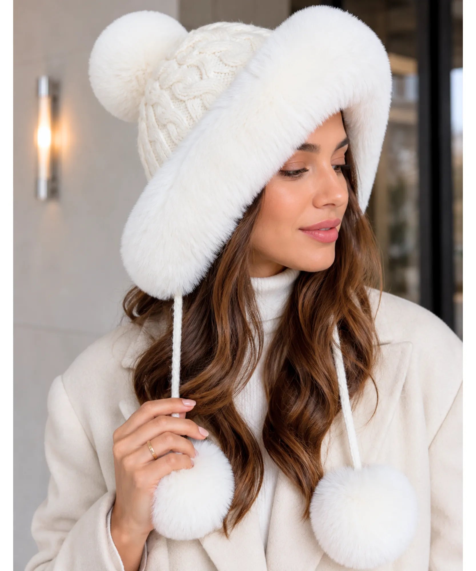 Comprar Gorro Feminino de Inverno com Orelhas e Pompons promoção ANELLIMN 