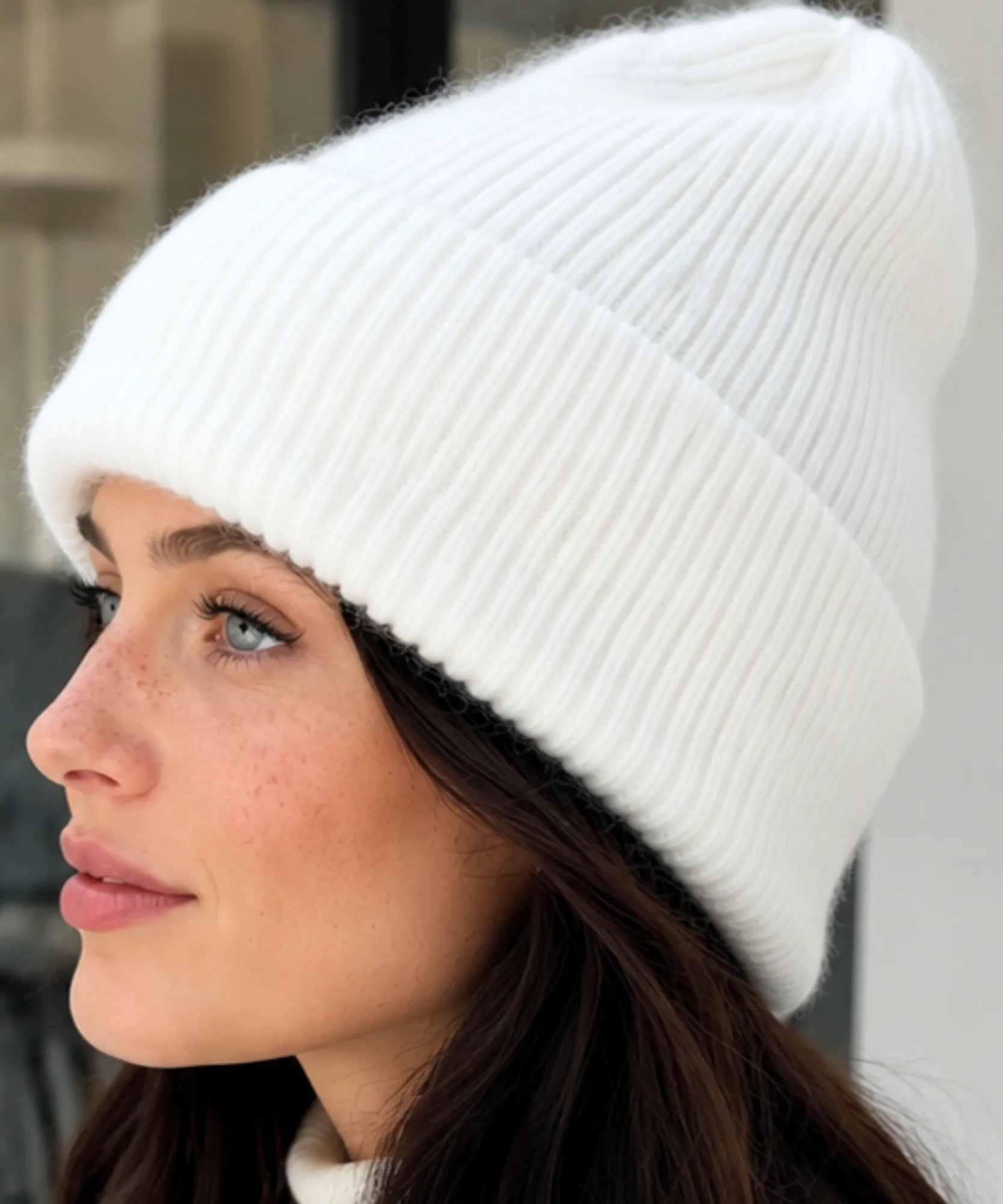 Comprar gorro feminino lã canelado felpudo inverno várias cores touca macia elegante em promoção ZARA