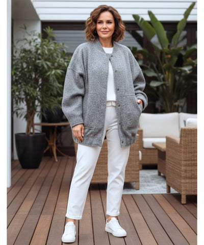 Jaqueta Bomber Feminina de Lã Batida Bouclê  Oversized  Casual  | Leone