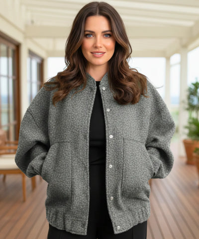 Comprar Jaqueta Bomber Feminina de Lã Batida Bouclê Oversized térmica aquecimento natural inverno em promoção ZARA
