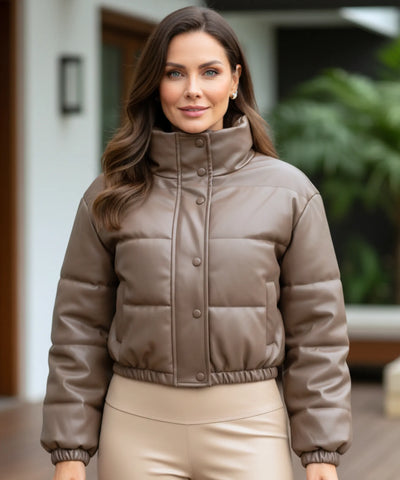 Comprar jaqueta bomber feminina puffer de couro sintético cropped com gola alta para inverno em promoção ZARA