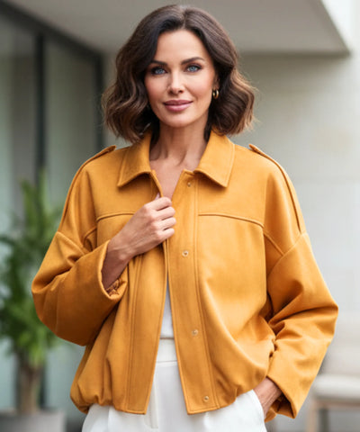 Comprar jaqueta feminina oversized em suede com gola estruturada e estilo urbano elegante para meia estação em promoção ZARA