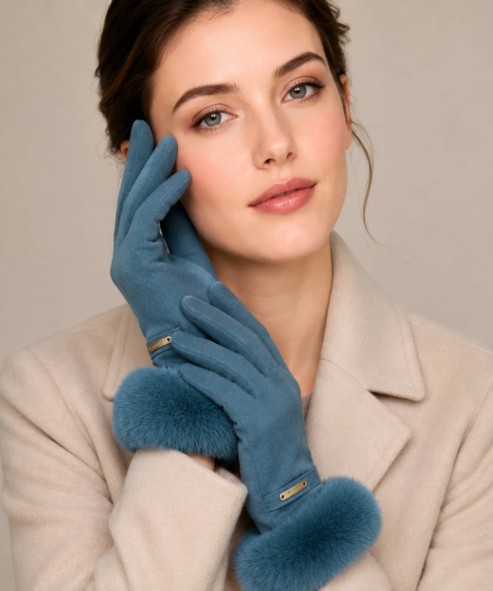Comprar luva feminina de frio com pelo camurça touchscreen detalhe dourado inverno elegante em promoção ANELLIMN