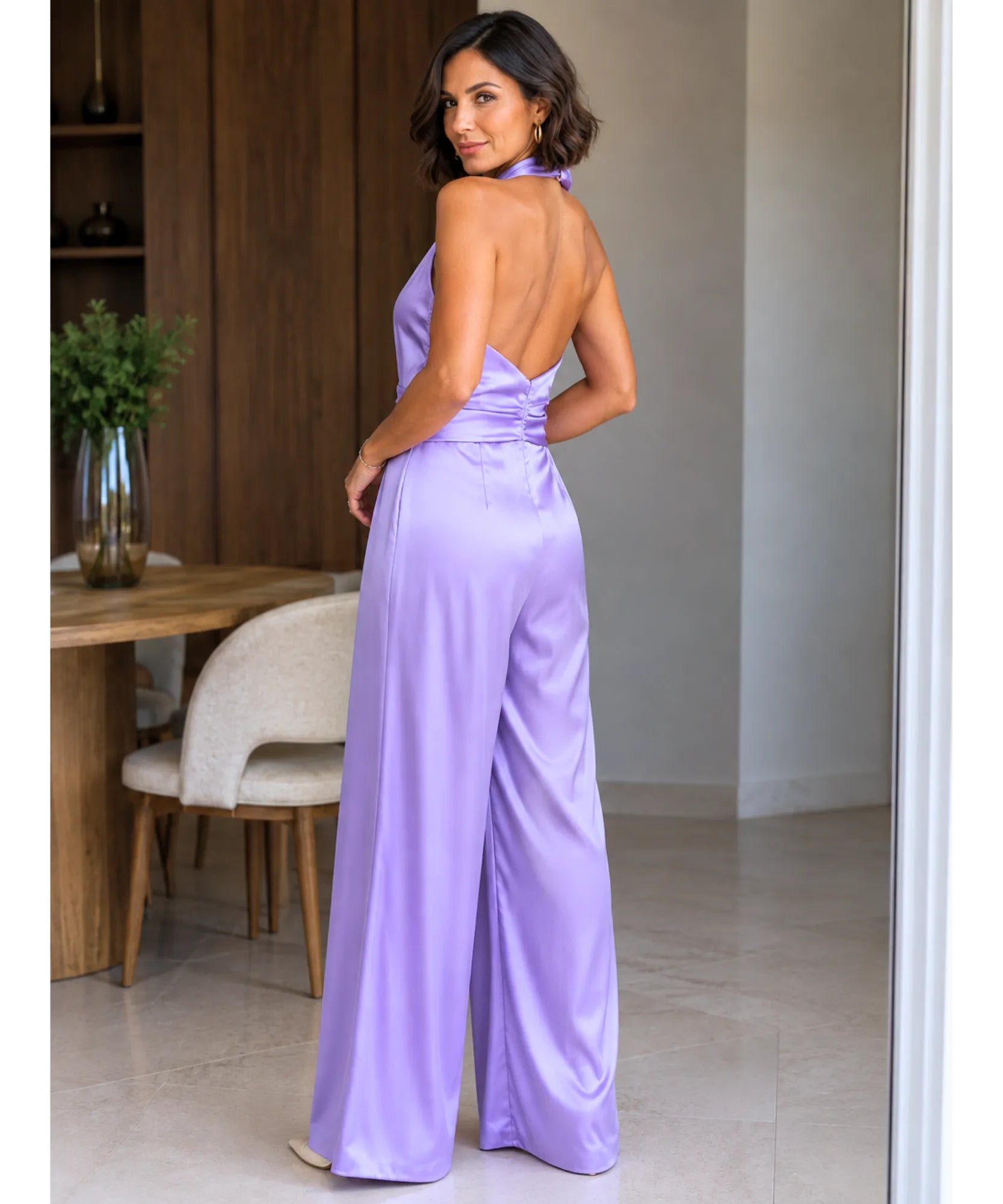 Comprar macacão frente única feminino costas nuas cetim lilás em promoção Anellimn