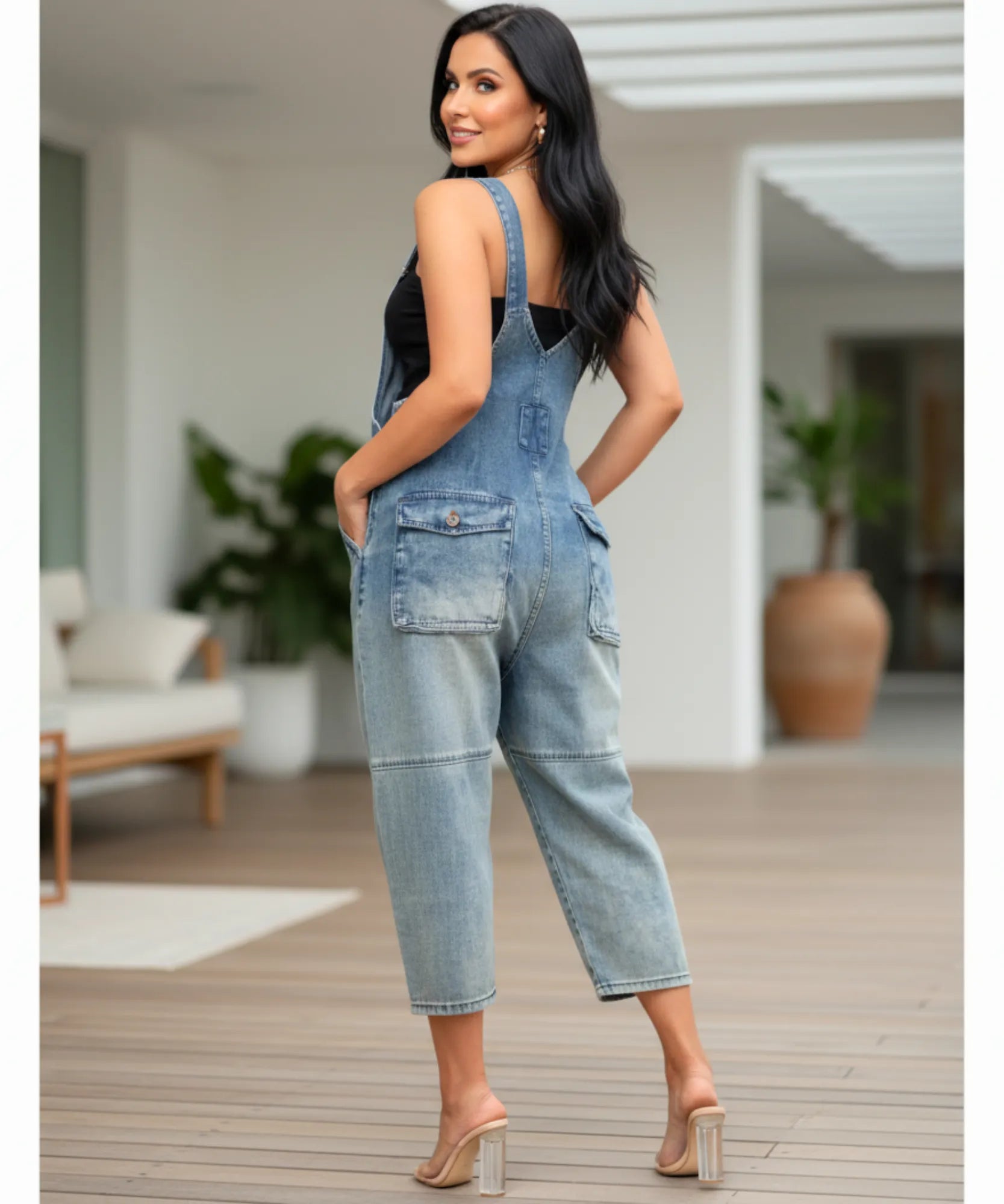 Comprar macacão jeans feminino jardineira oversized com bolsos e alças ajustáveis casual confortável barato
