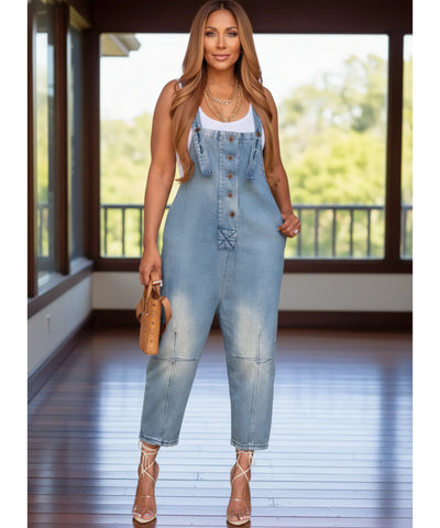 Comprar macacão jeans feminino jardineira oversized com bolsos e alças ajustáveis casual confortável barato