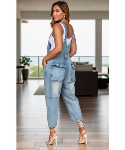 Comprar macacão jeans feminino jardineira oversized com bolsos e alças ajustáveis casual confortável barato