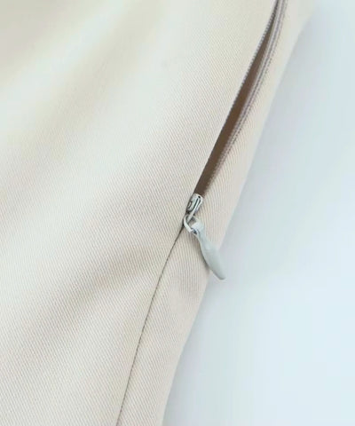 Macaquinho Feminino Alfaiataria Off White Elegante | Nala