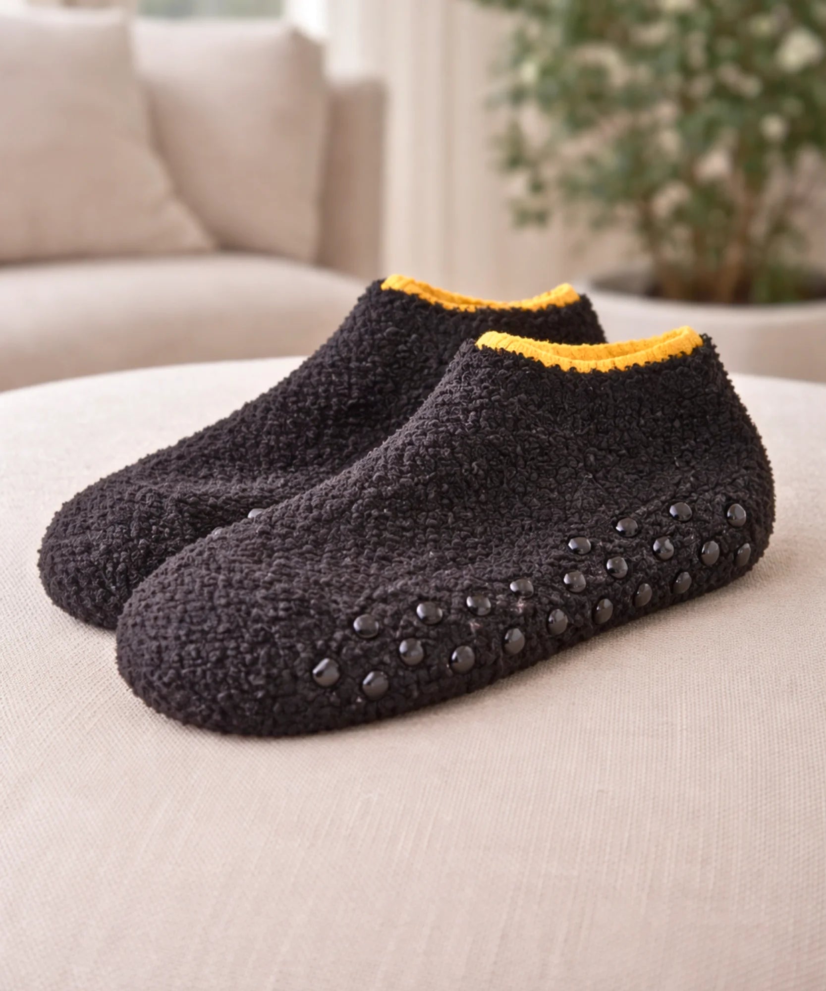 Comprar Meia Antiderrapante Peluciada Térmica Feminina Confortável Segura Casa Inverno barato