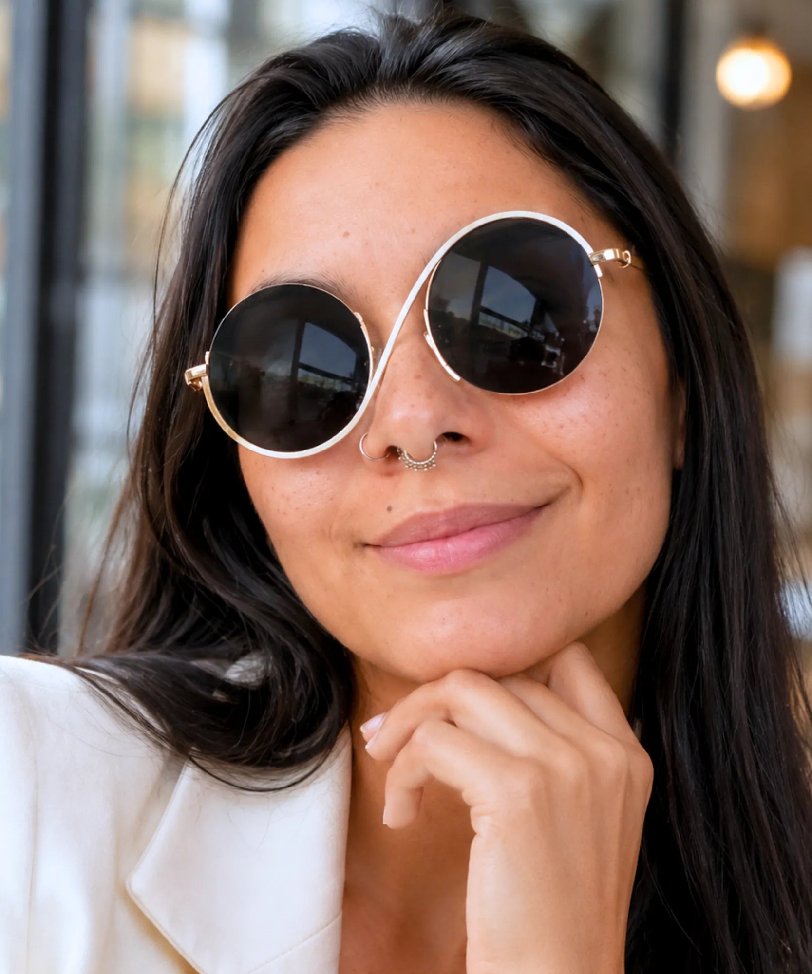 Comprar óculos de sol feminino redondo de metal branco em promoção Anellimn