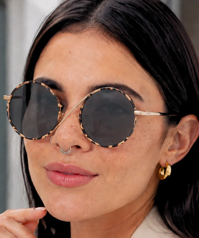 Comprar óculos de sol feminino redondo tartaruga com lente UV400 em promoção Anellimn