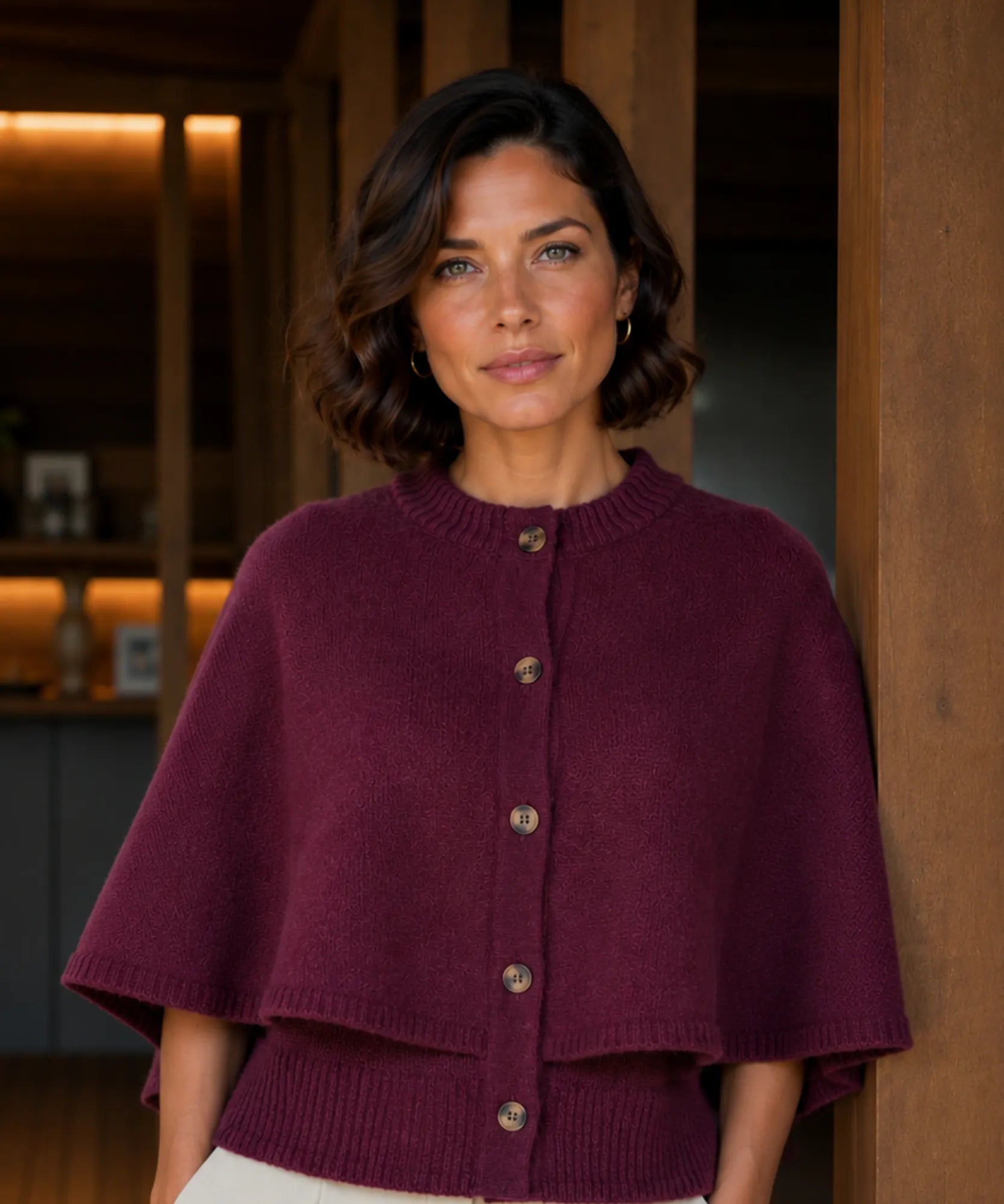 Comprar poncho feminino capa em tricot com caxemira e botões para looks elegantes e sofisticados de meia-estação com estilo europeu barato ANELLIMN