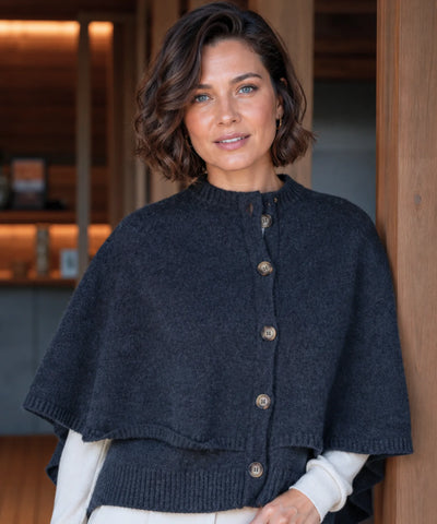 Comprar poncho feminino capa em tricot com caxemira e botões para looks elegantes e sofisticados de meia-estação com estilo europeu barato ANELLIMN