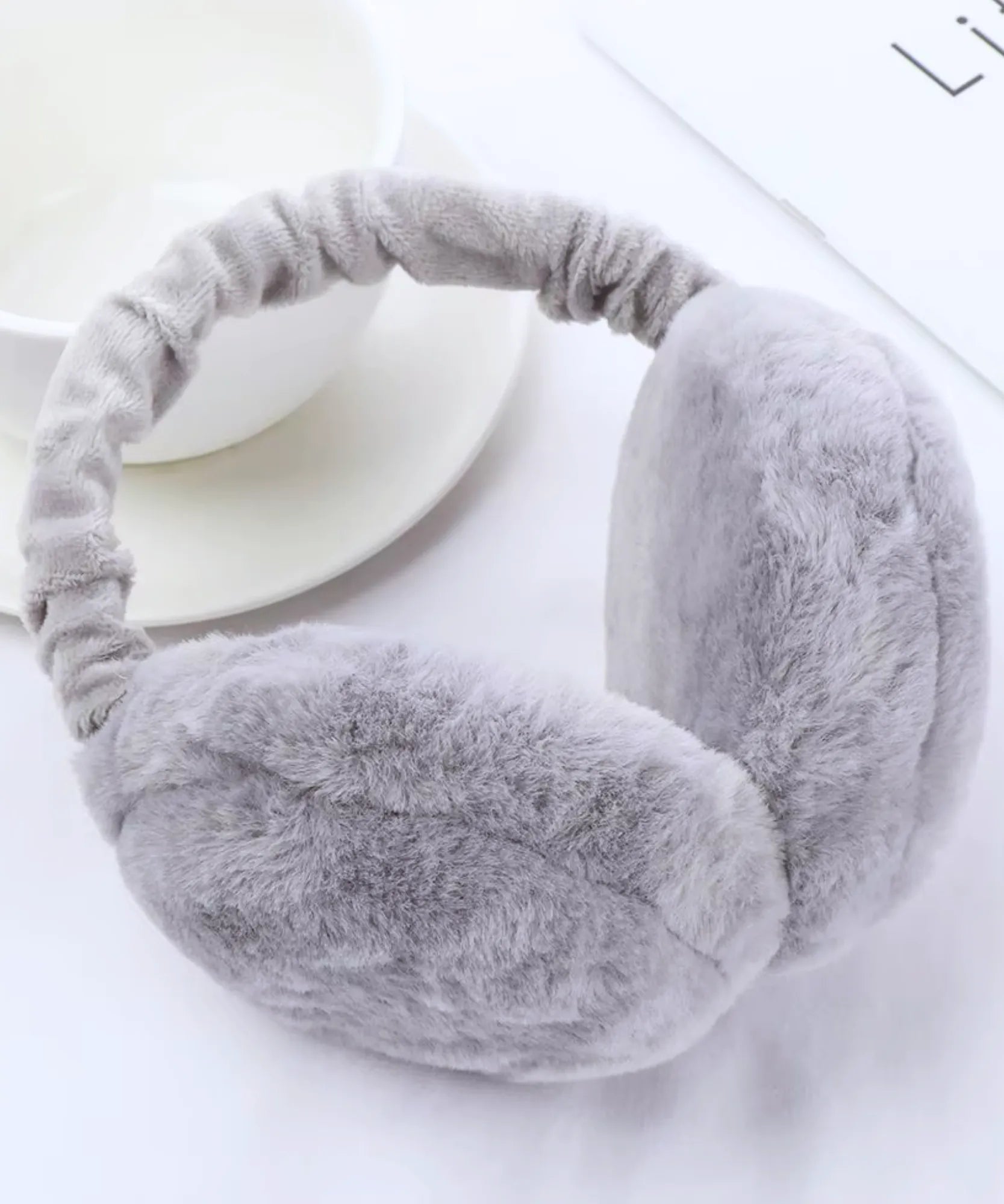 Comprar protetor de orelha frio pelúcia sintética felpuda macia dobrável várias cores inverno promoção ANELLIMN