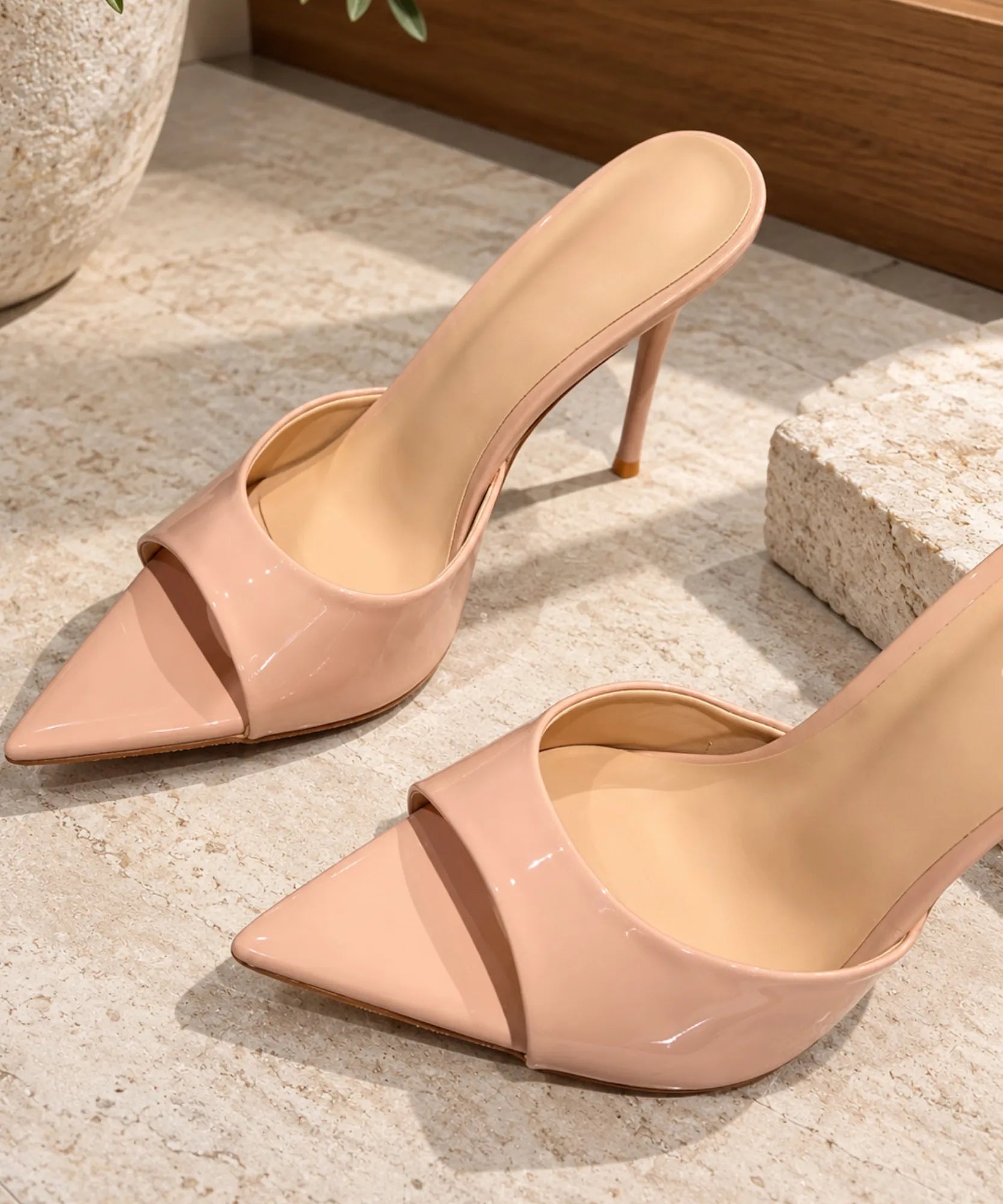 Comprar sandália salto alto mule bico fino nude em promoção Anellimn