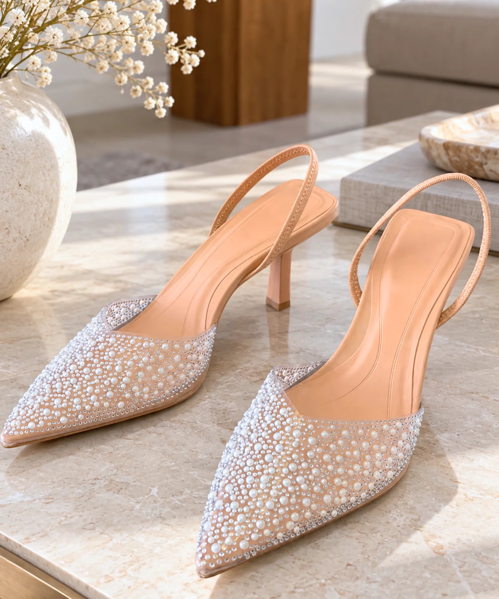 Comprar scarpin transparente slingback branco com strass em promoção Anellimn