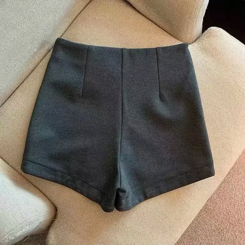 Comprar short alfaiataria feminino em tecido estruturado cinza barato Anellimn