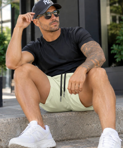 Comprar shorts masculino curto com cordão amarelo claro em promoção Anellimn