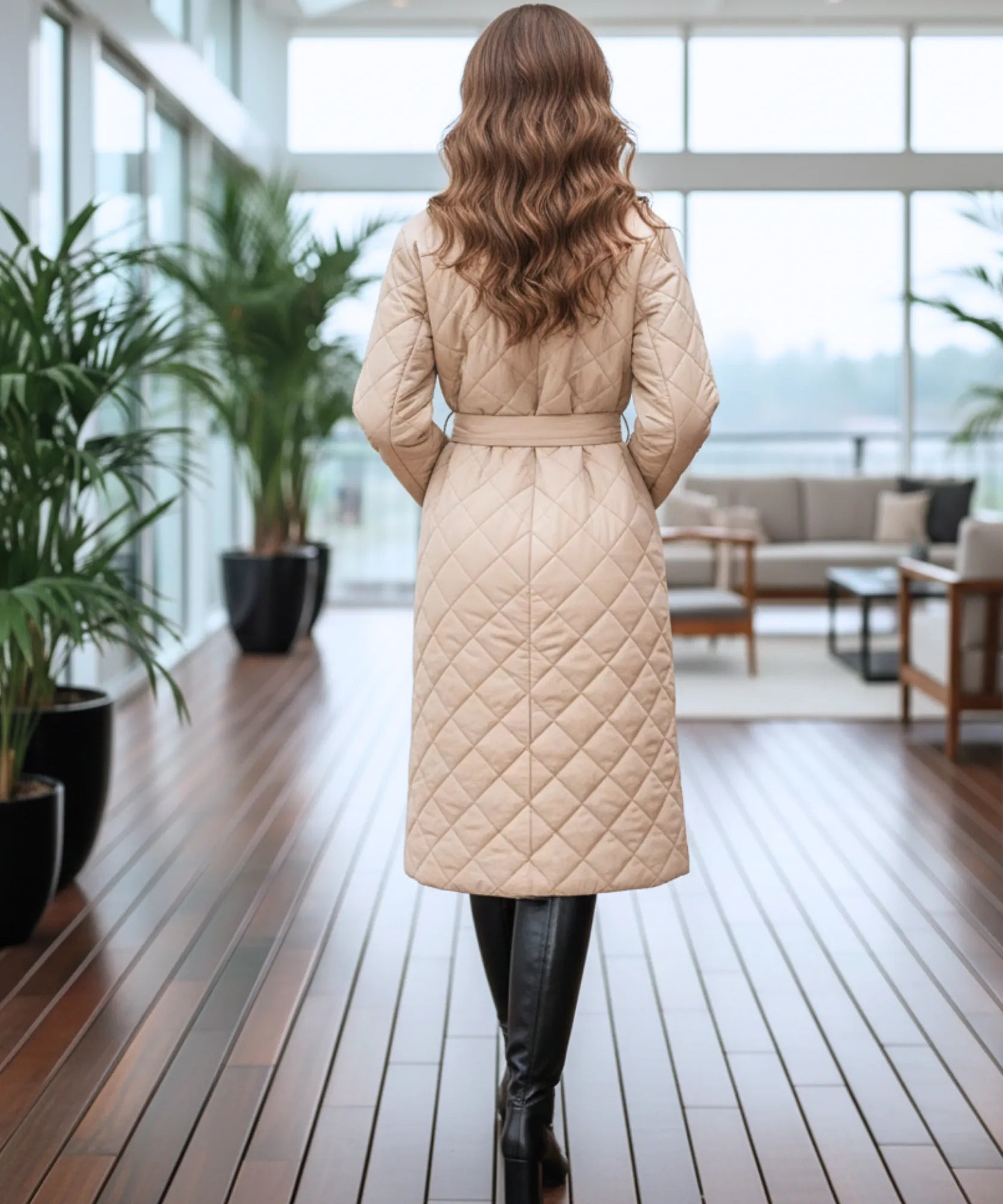 Comprar sobretudo feminino de algodão matelassado com cinto e gola alfaiatada para looks sofisticados de inverno barato ZARA