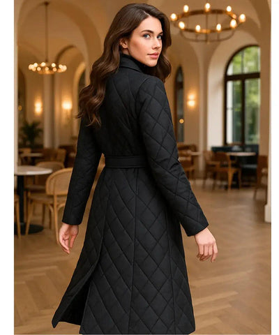 Sobretudo Feminino Matelassado com Cinto Elegante | Meliuz