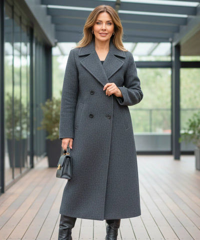 Sobretudo Feminino de Lã Batida com Corte Elegante | Lakarta