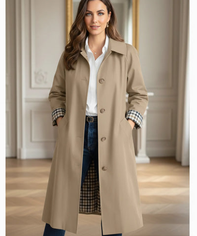 Comprar sobretudo feminino longo impermeável com forro xadrez e corte reto elegante para looks urbanos e dias de chuva com sofisticação barato ZARA