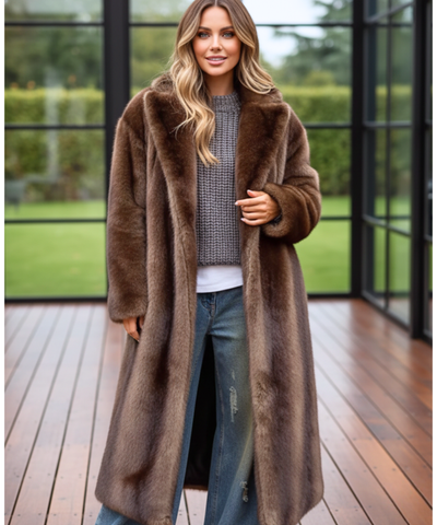 Comprar sobretudo feminino longo pelo oversized estilo vison marrom em promoção ZARA