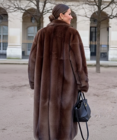 Comprar sobretudo feminino longo pelo oversized estilo vison marrom em promoção ZARA
