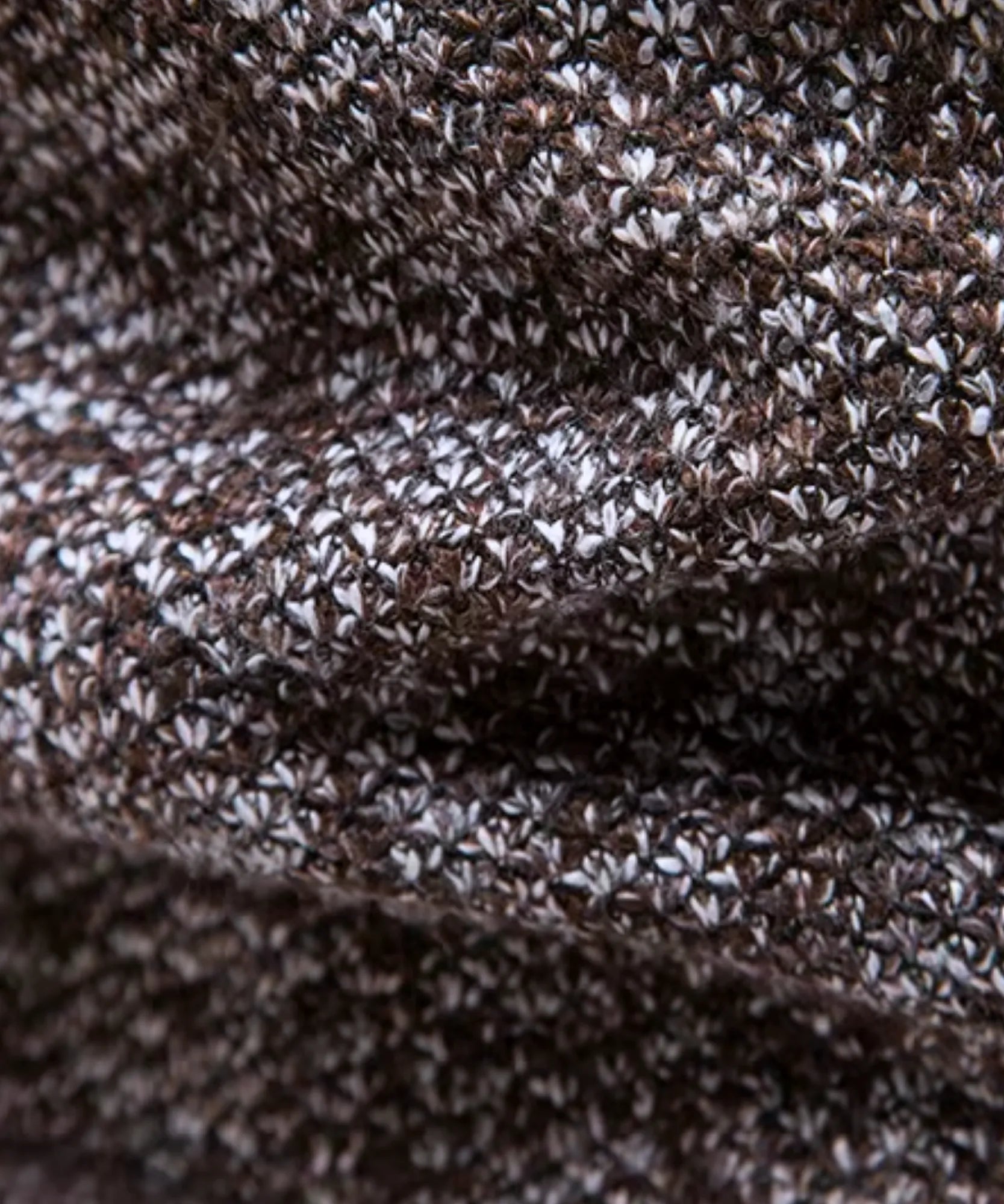 Comprar suéter masculino em tricot com gola alta para o inverno, caimento ajustado e toque encorpado com estilo sofisticado