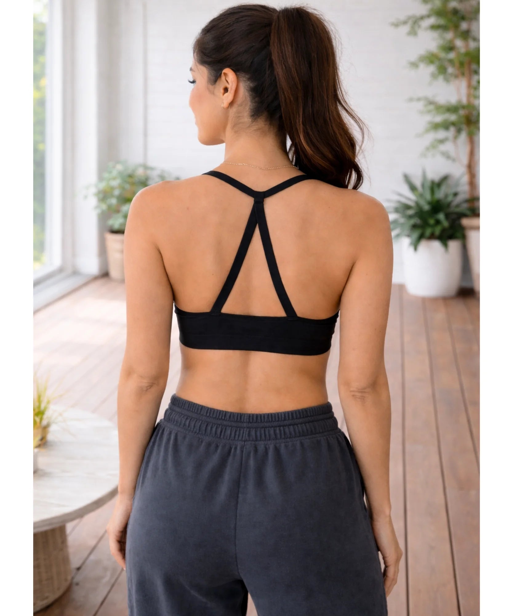 Comprar top feminino fitness alças cruzadas academia sustentação média treino confortável barato promoção