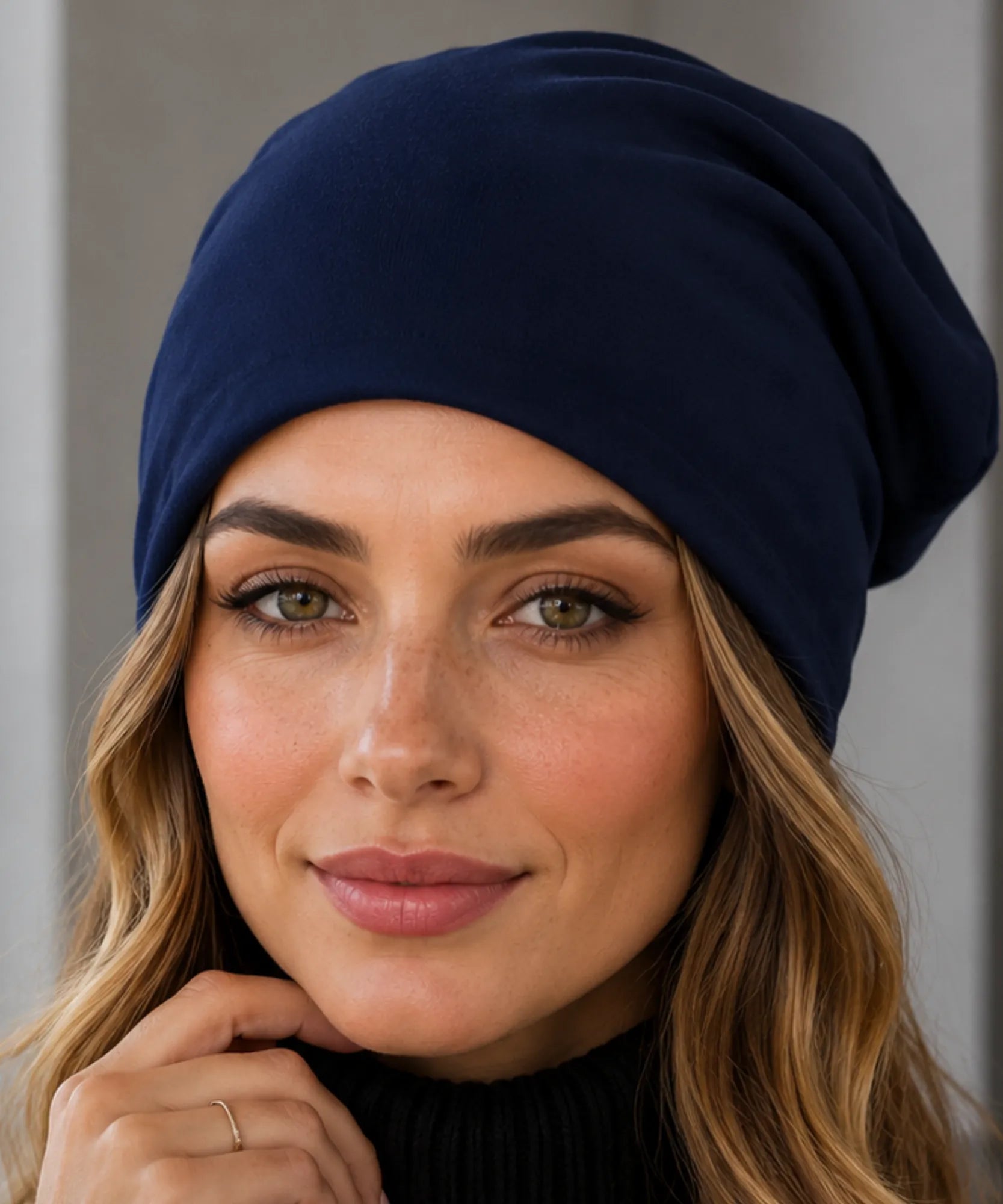 Comprar touca feminina oversized malha lisa leve elástica inverno verão em promoção ANELLIMN