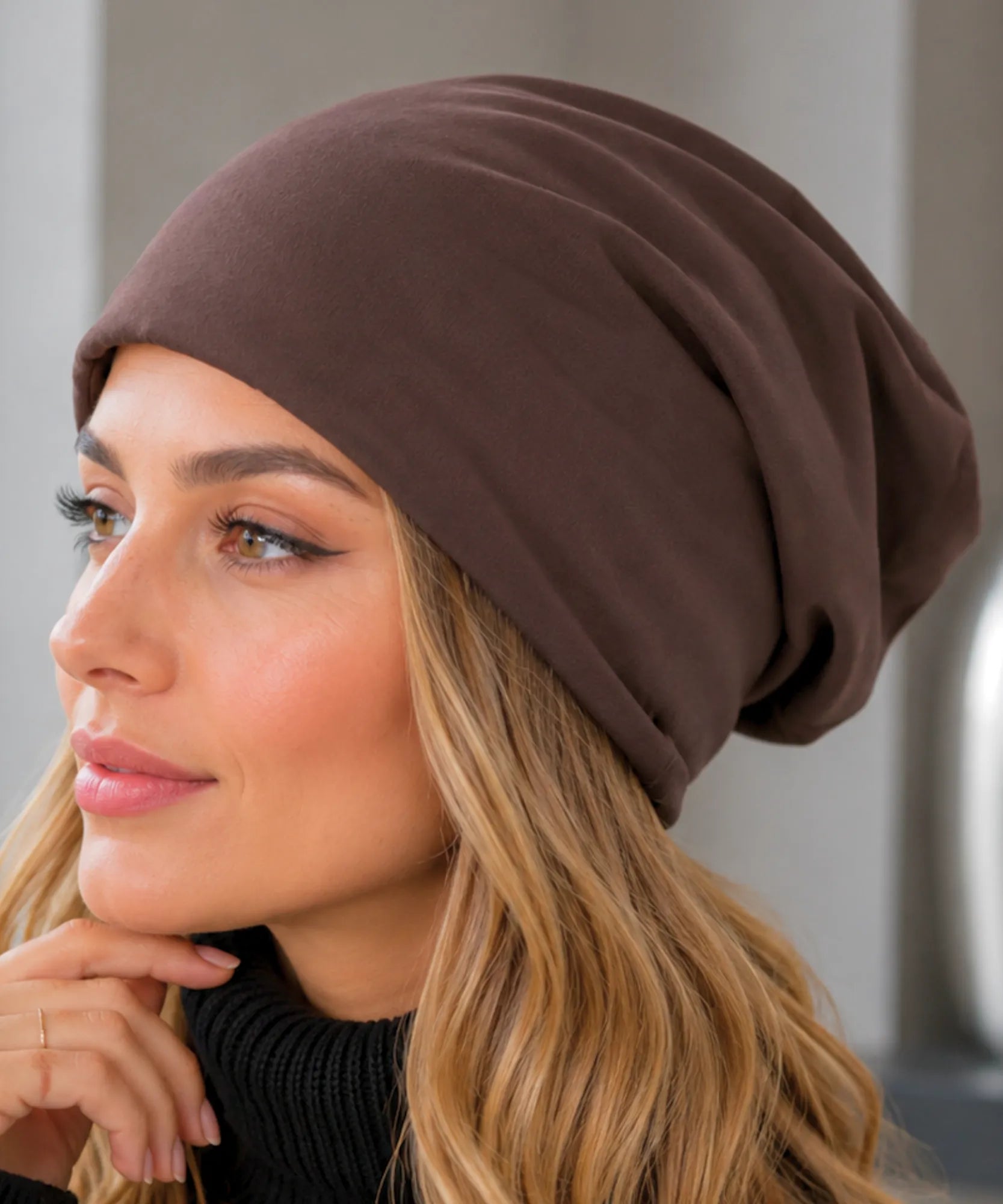 Comprar touca feminina oversized malha lisa leve elástica inverno verão em promoção ANELLIMN