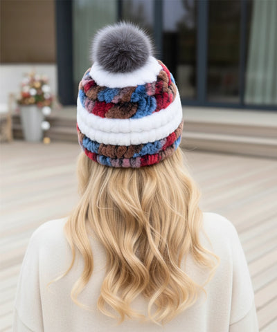 Comprar touca feminina pelúcia felpuda quente macia inverno colorida barato em promoção