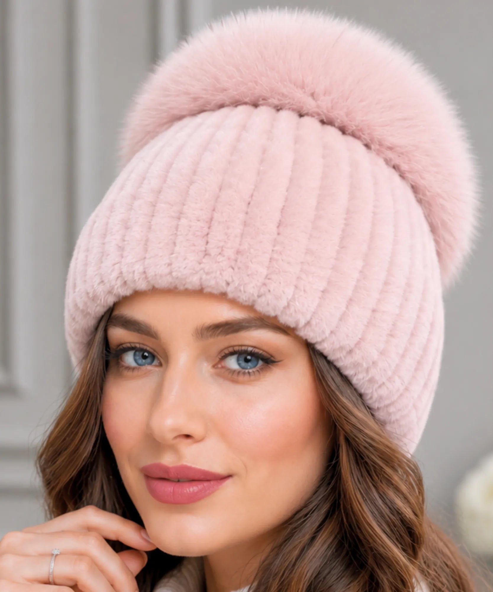 Comprar touca feminina tricot com pompom térmica antialérgica dupla proteção frio extremo inverno em promoção ANELLIMN 