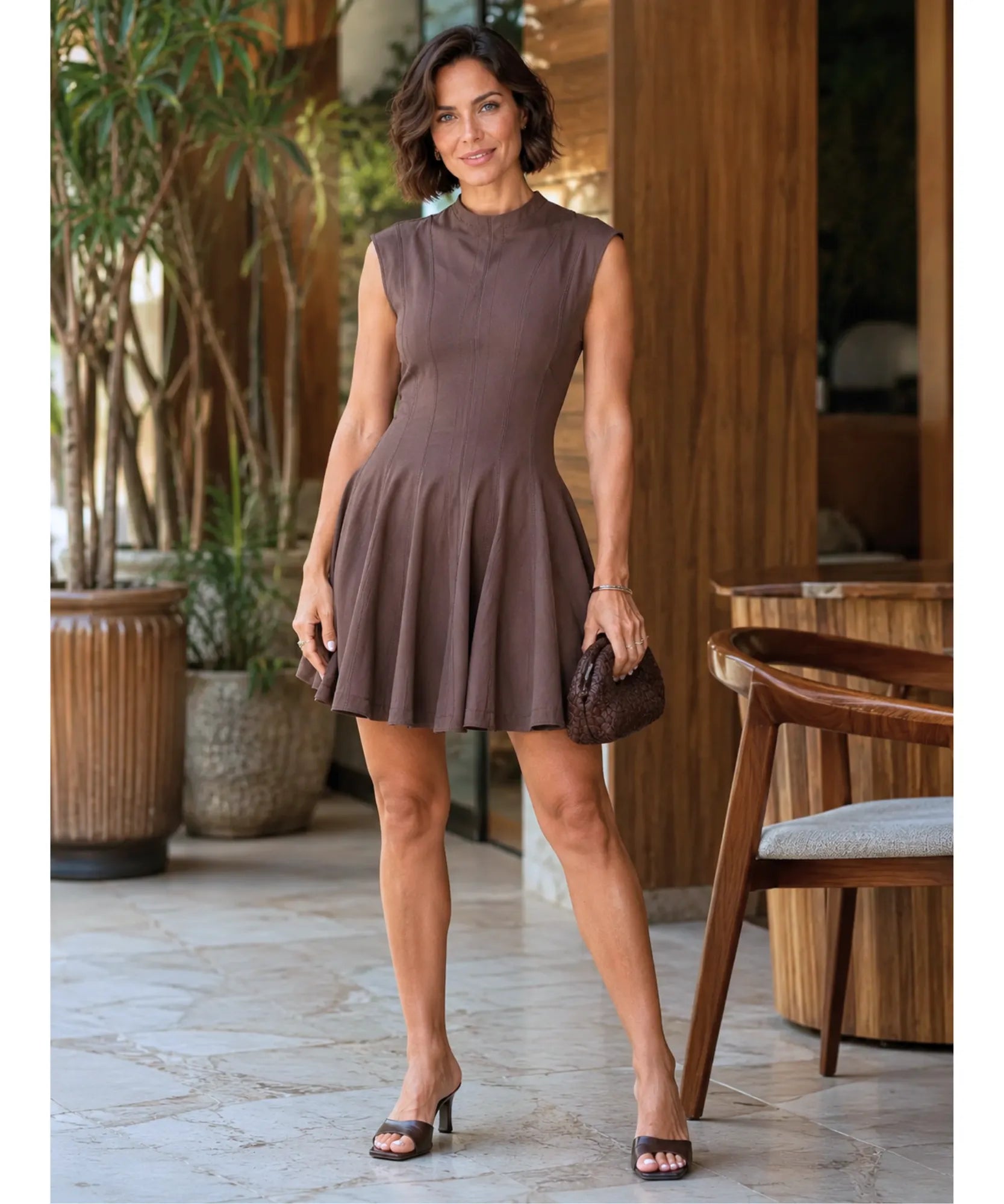Comprar vestido curto rodado feminino saia godê marrom barato Anellimn