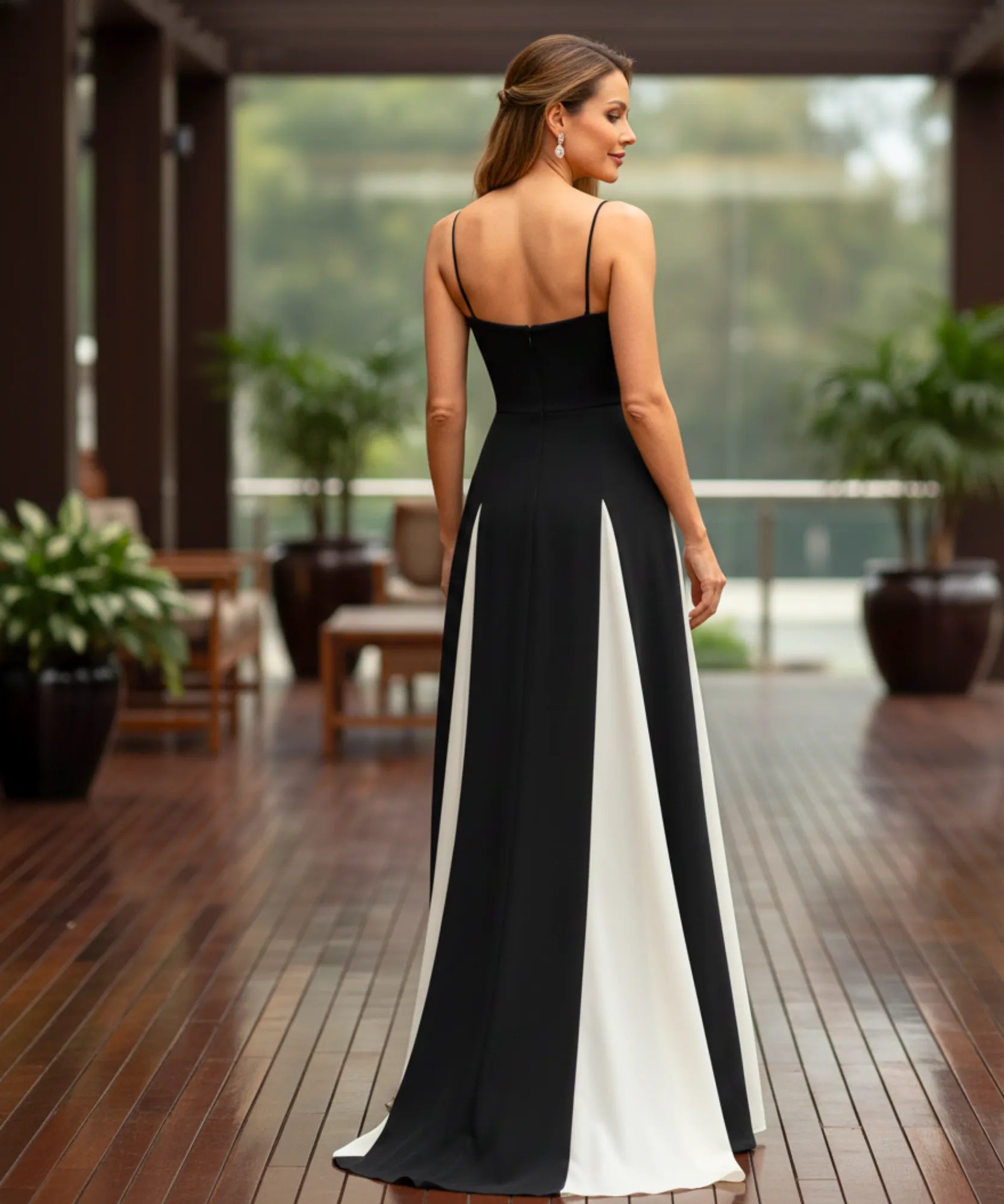 Comprar vestido de festa longo bicolor preto branco casamento formatura convidada madrinha elegante em promoção ZARA