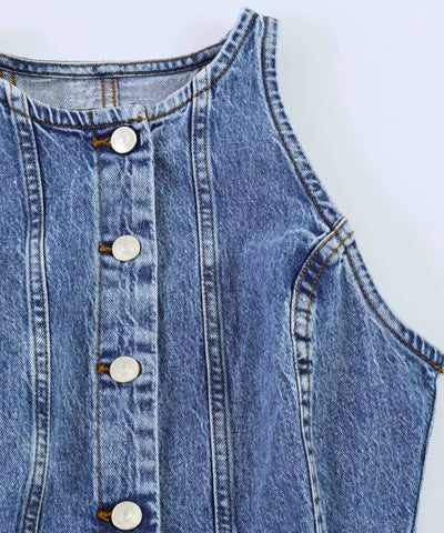 Comprar vestido jeans curto detalhe da cava e recortes azul em promoção Anellimn