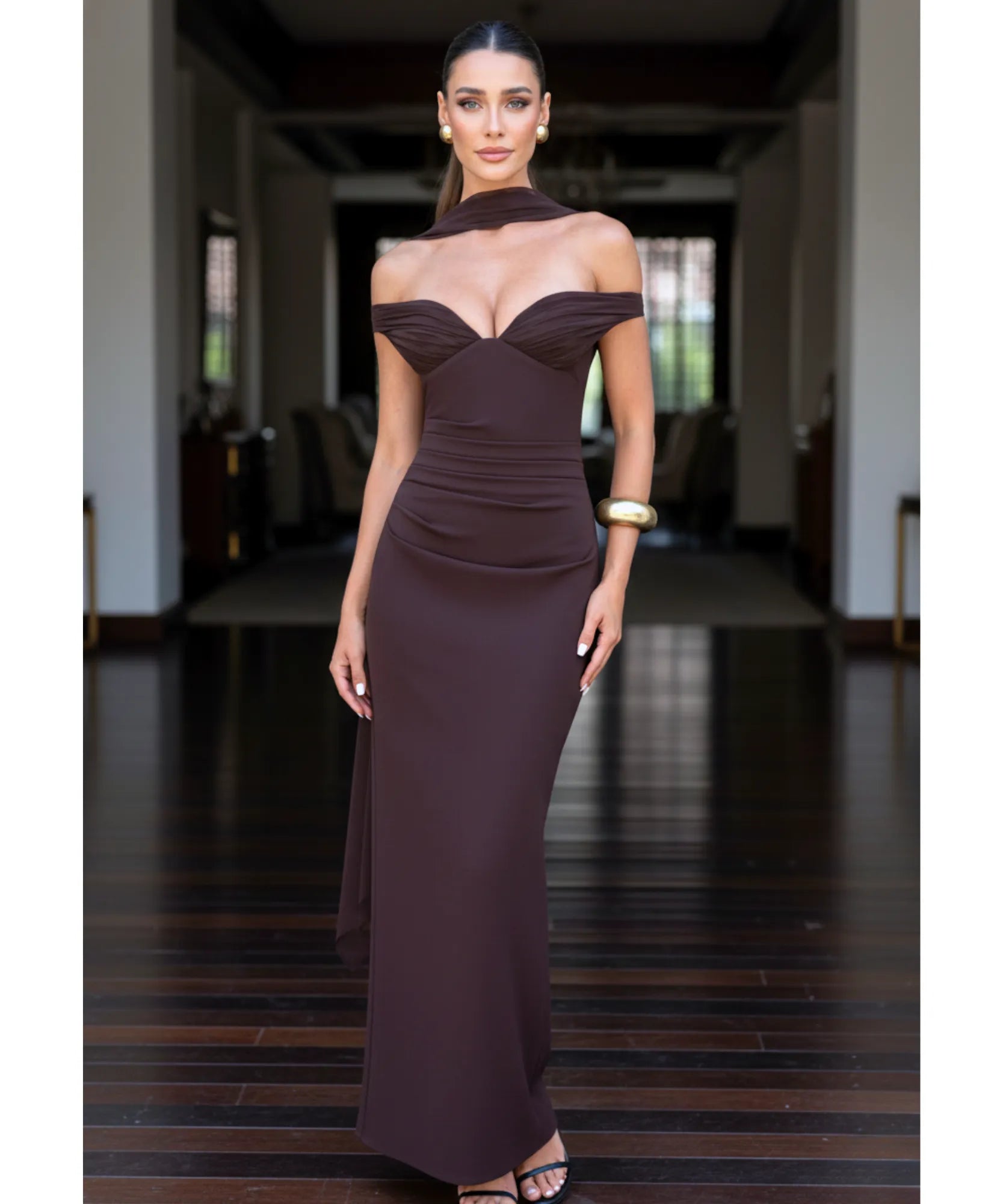 Comprar vestido longo festa ombro a ombro tubinho elegante drapeado casamento formatura em promoção ZARA