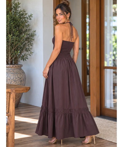 Vestido longo marrom com amarração halter nas costas